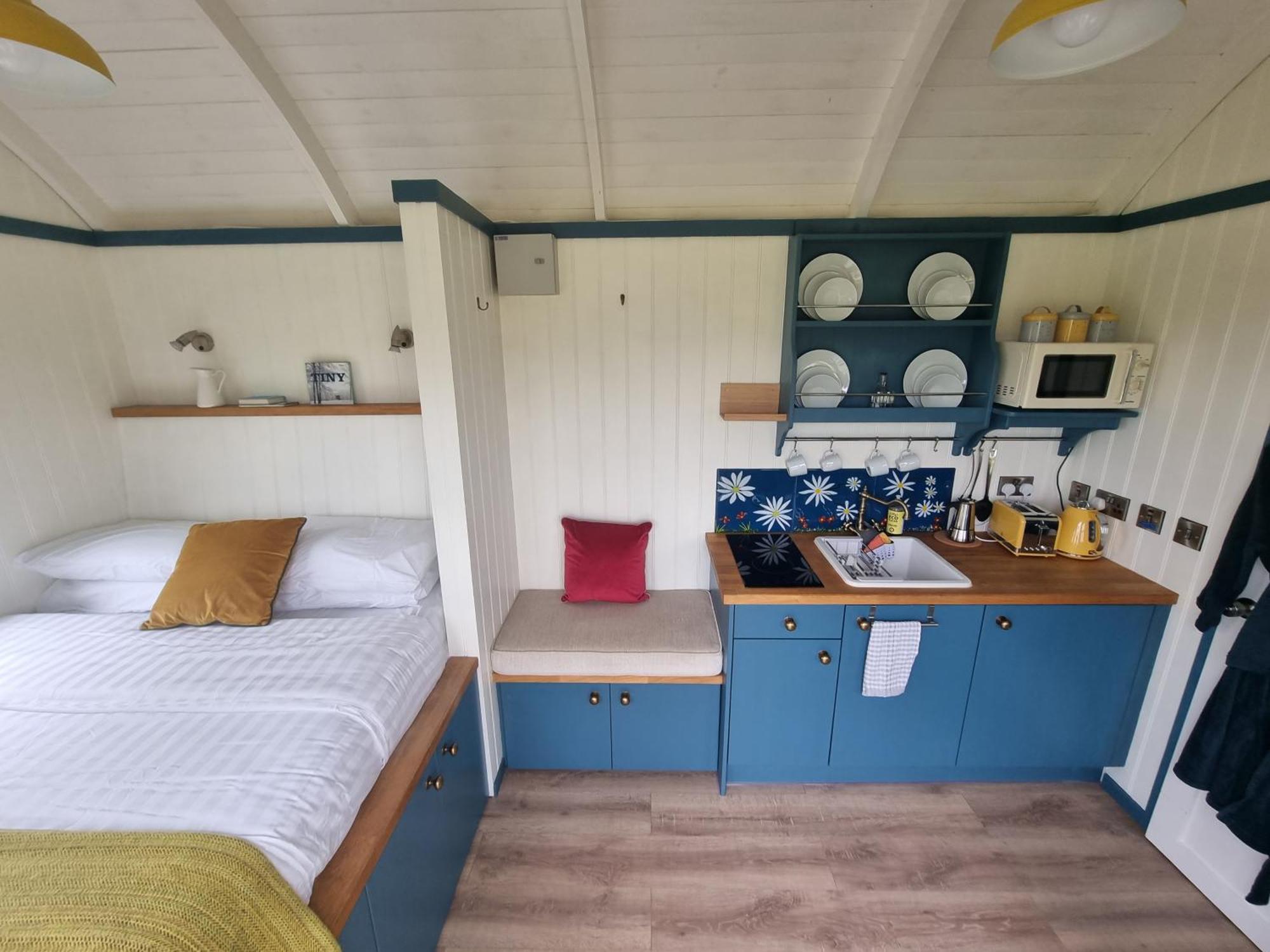 Wild Meadow Huts Doolin